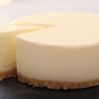 バター不要シンプルに美味しいチーズケーキ